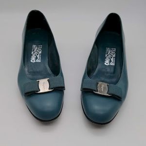 Salvatore Ferragamo-Size 10 - sign of wear but still in very good condition!